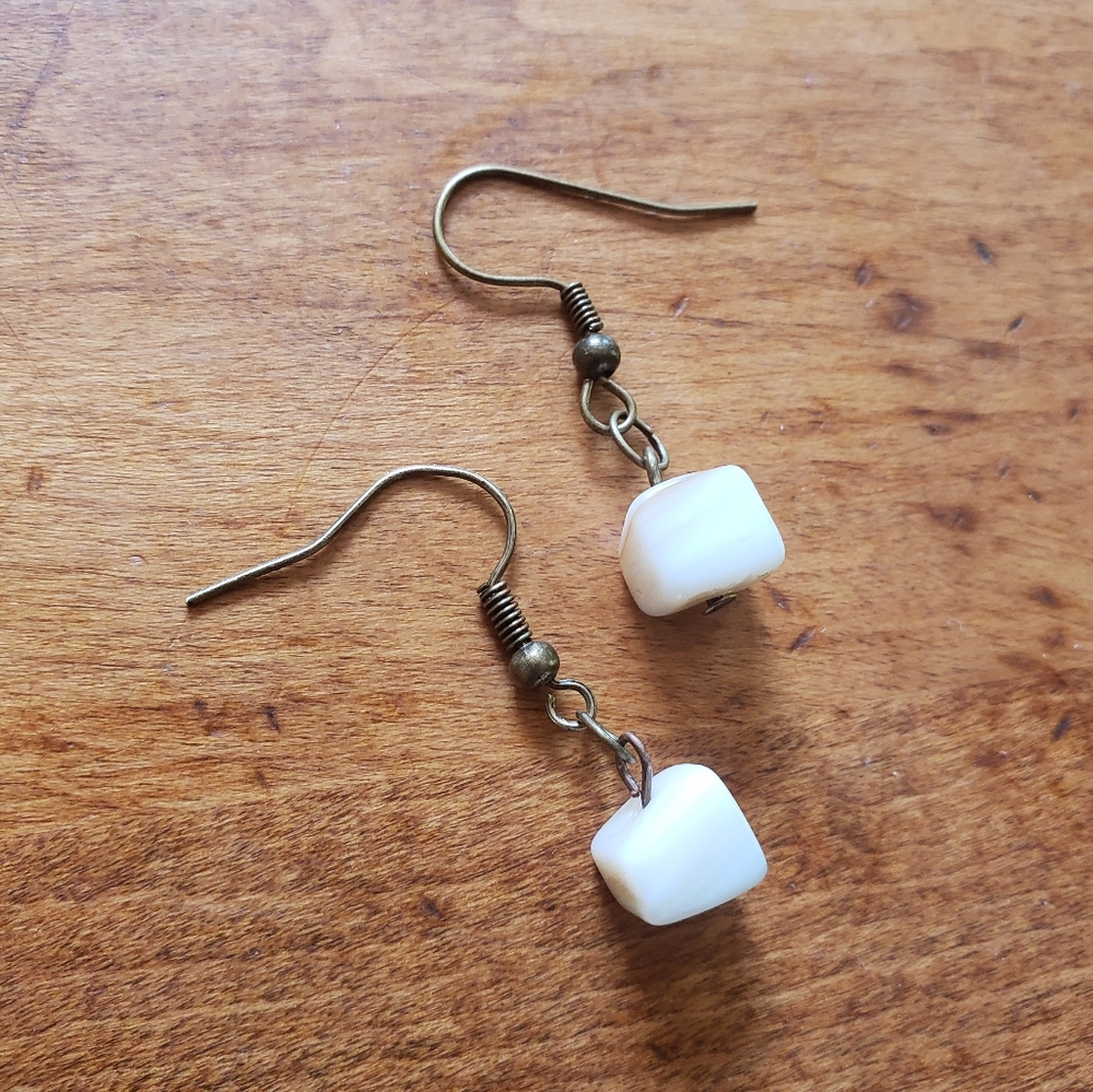 Handmade White Sea Stone Cube Bronze Earrings